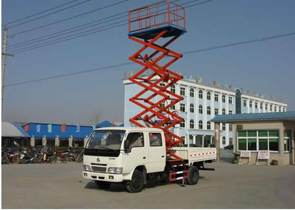車載式升降平臺 車載式升降平臺